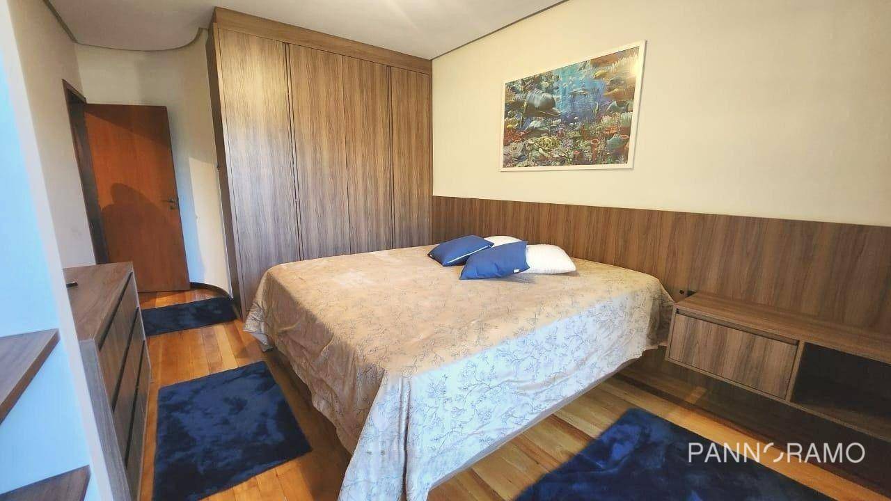 Casa à venda com 3 quartos, 430m² - Foto 11