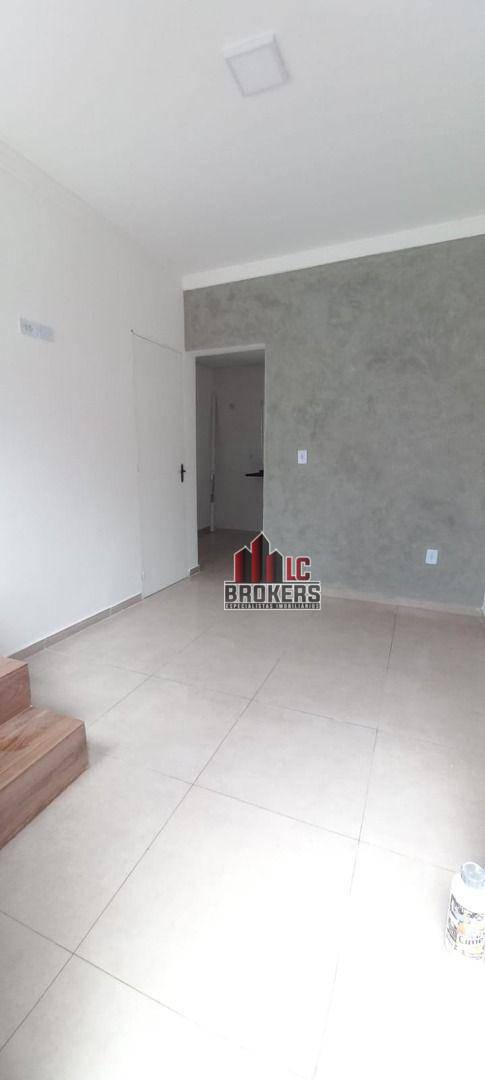 Sobrado à venda com 2 quartos, 52m² - Foto 11