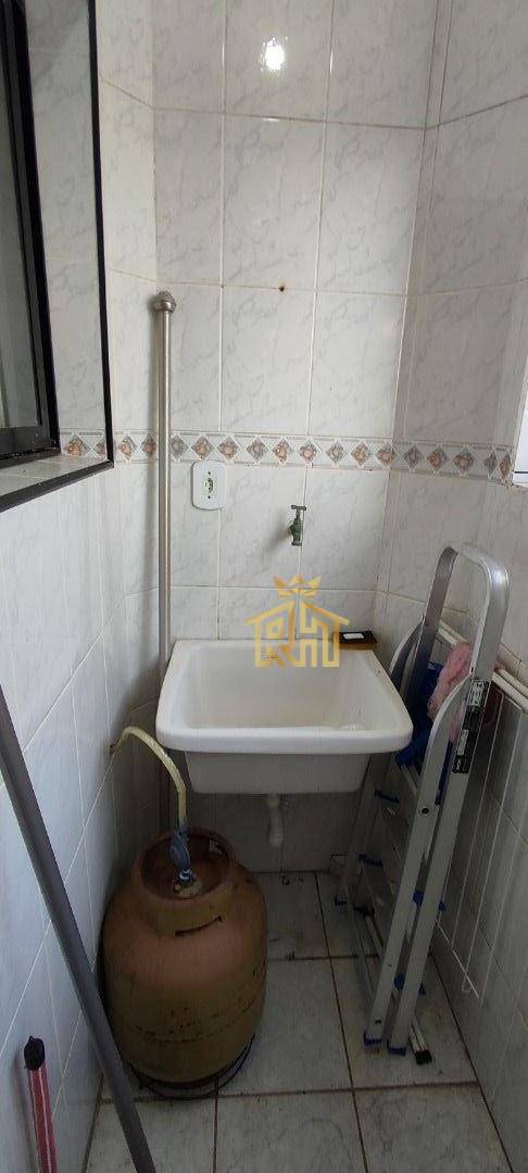 Apartamento à venda com 2 quartos, 80m² - Foto 23