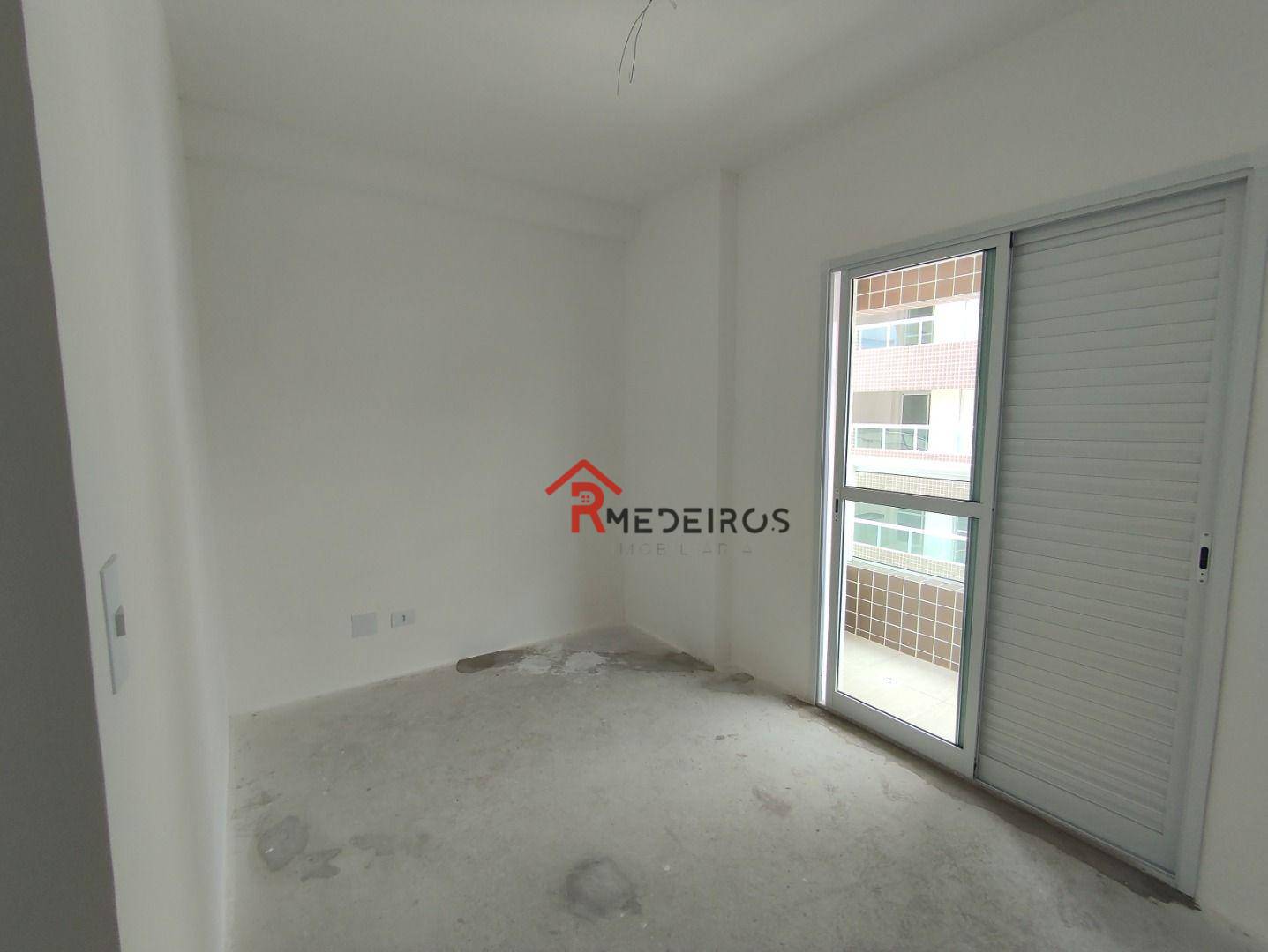 Apartamento à venda com 2 quartos, 70m² - Foto 12