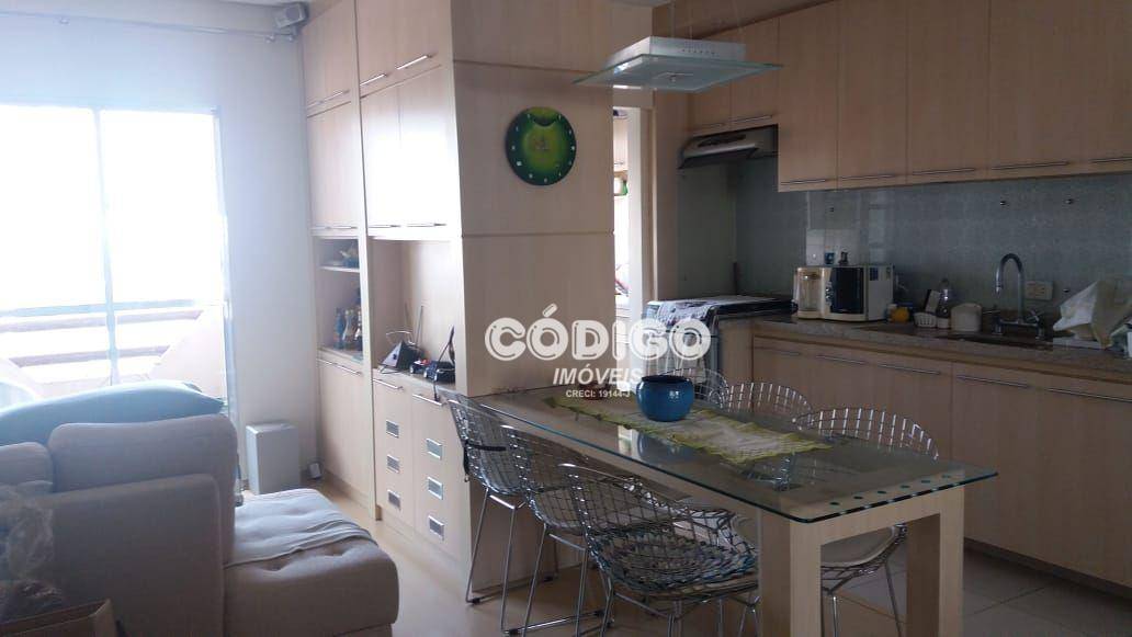 Apartamento à venda com 2 quartos, 72m² - Foto 4