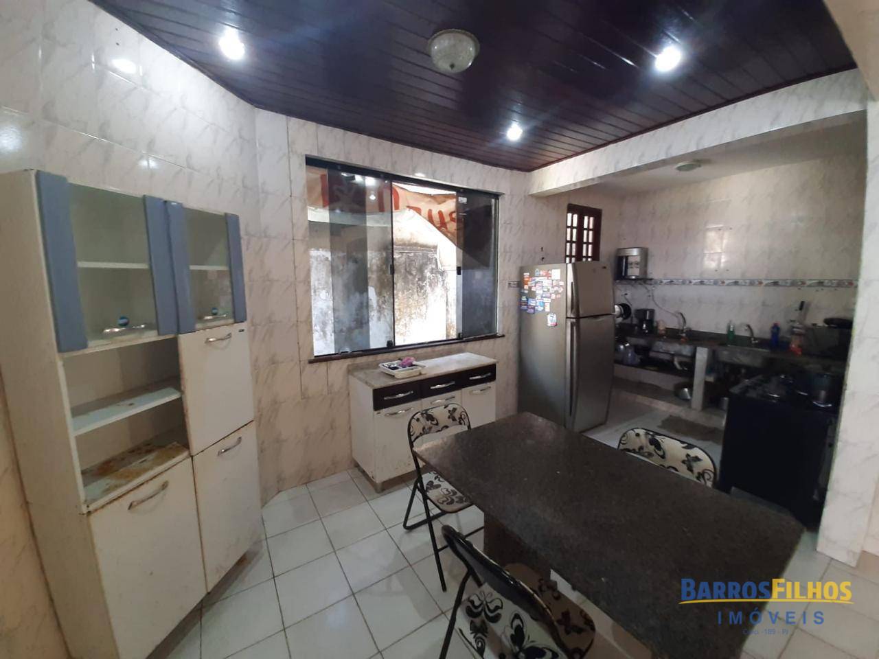 Casa para alugar com 7 quartos, 280M2 - Foto 5