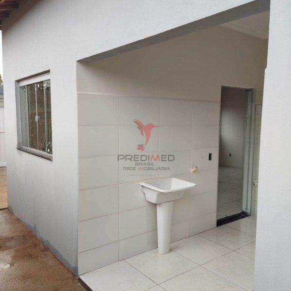 Casa à venda com 2 quartos, 200m² - Foto 6