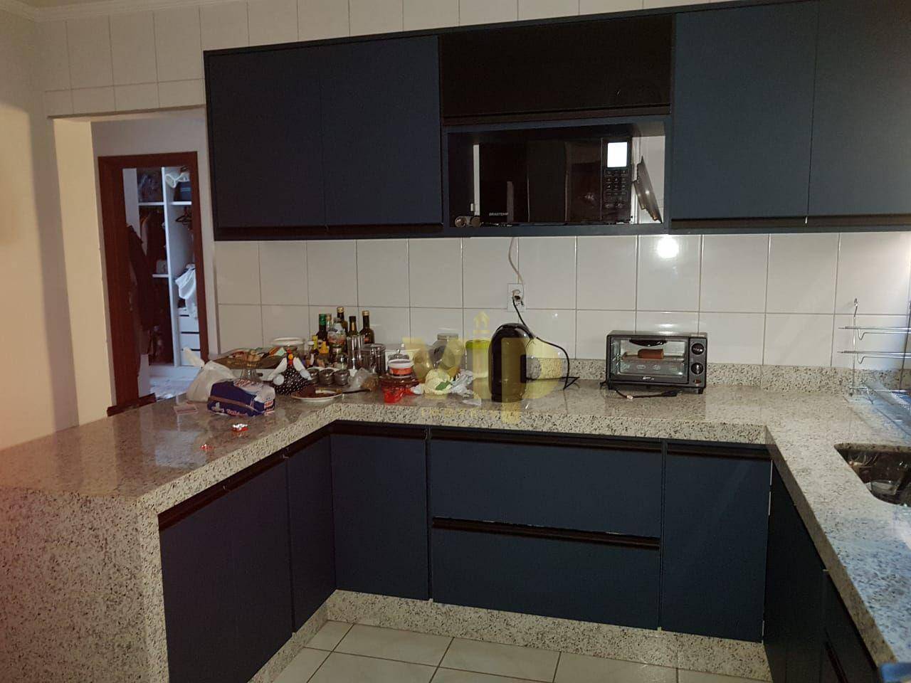 Apartamento à venda com 3 quartos, 110m² - Foto 6