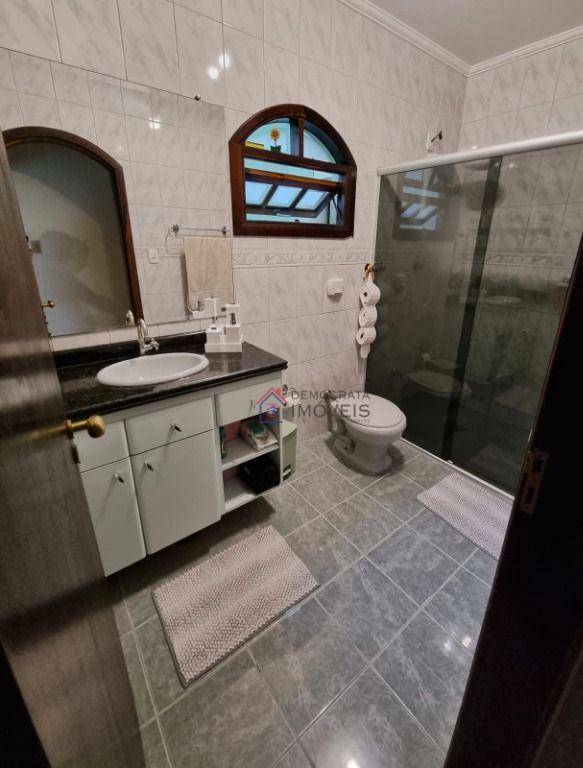 Sobrado à venda com 3 quartos, 165m² - Foto 13