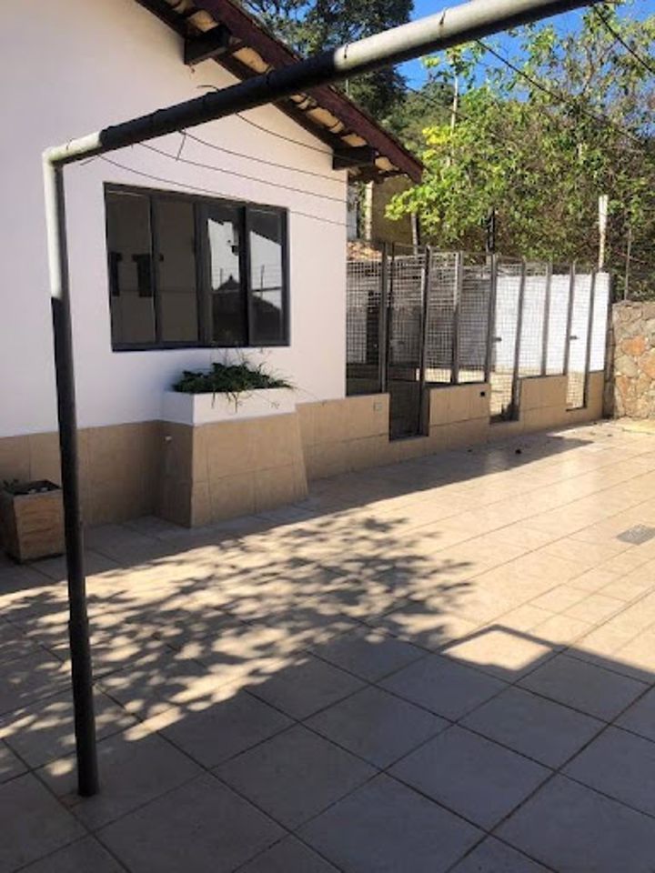 Casa à venda com 4 quartos, 650m² - Foto 19