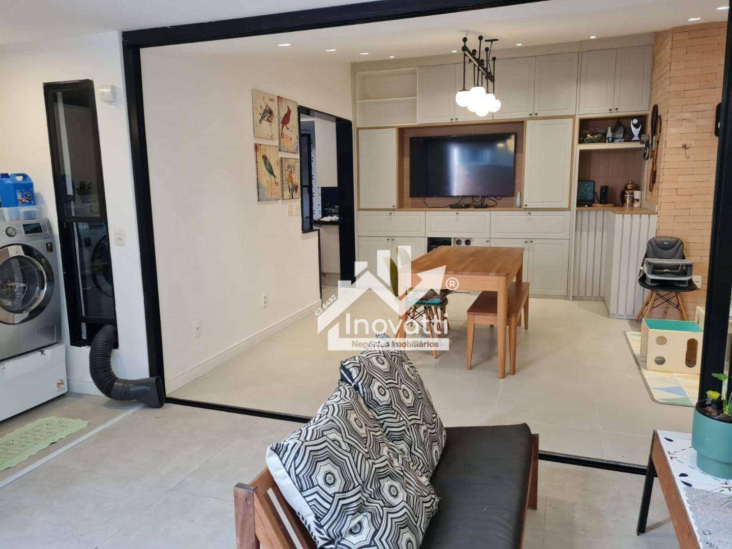 Apartamento à venda com 4 quartos, 140m² - Foto 7