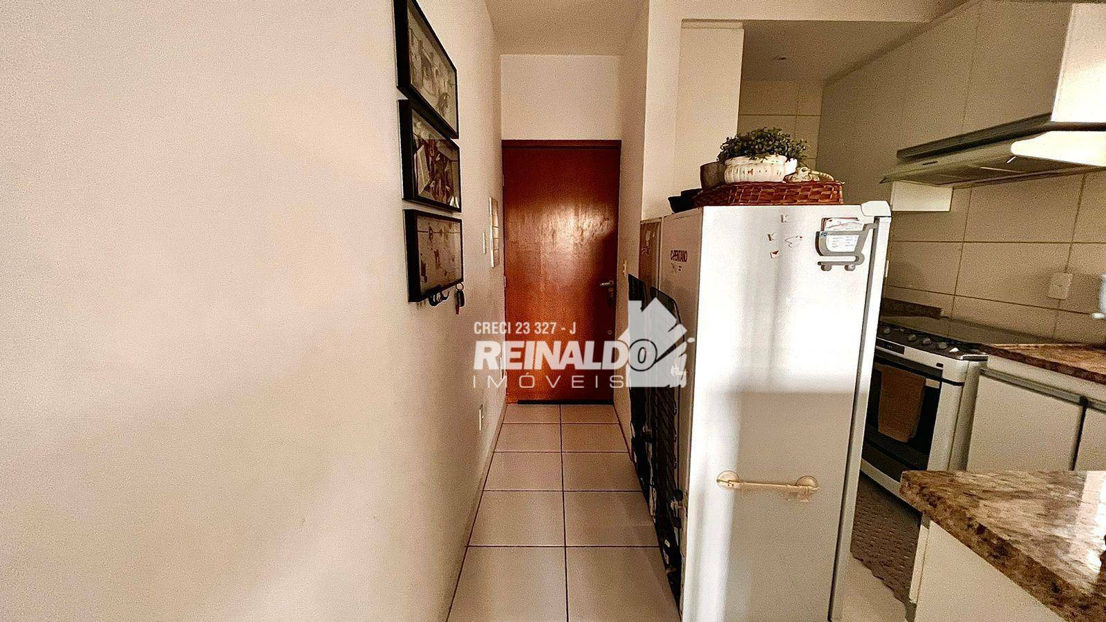 Apartamento à venda com 2 quartos, 56m² - Foto 13