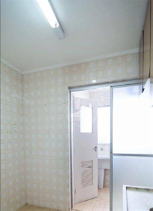 Apartamento à venda com 2 quartos, 70m² - Foto 24