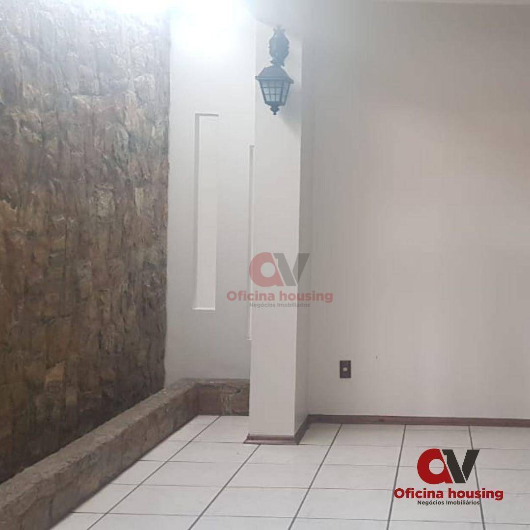 Casa à venda com 3 quartos, 194m² - Foto 19