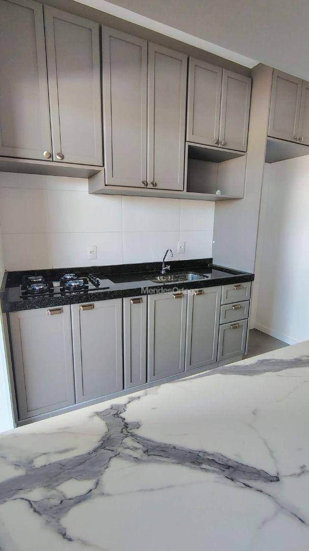 Apartamento à venda com 2 quartos, 63m² - Foto 7
