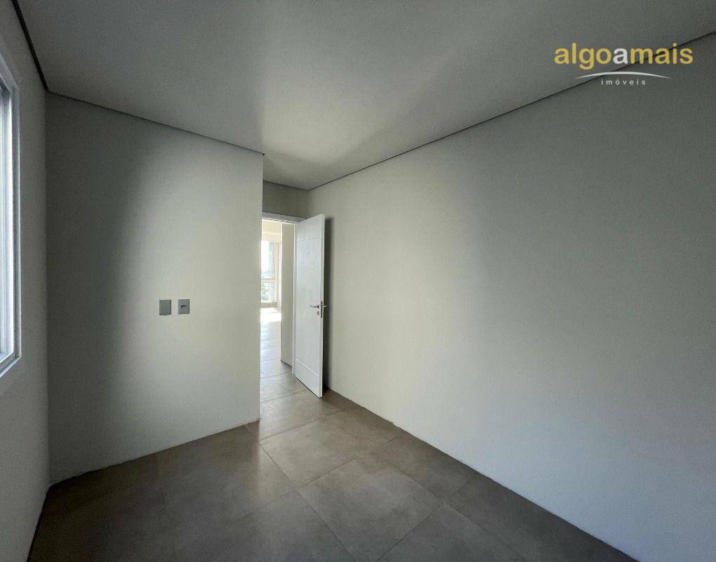 Apartamento à venda com 2 quartos, 71m² - Foto 24