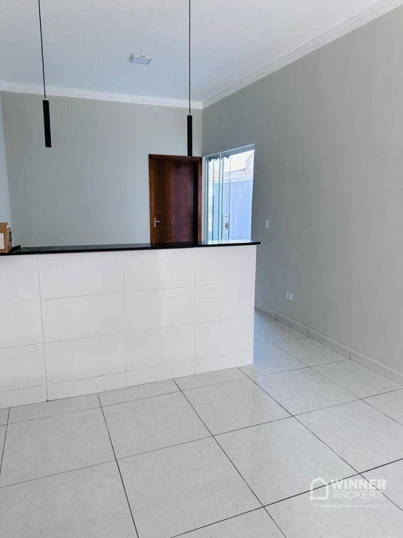 Casa à venda com 3 quartos, 69m² - Foto 3