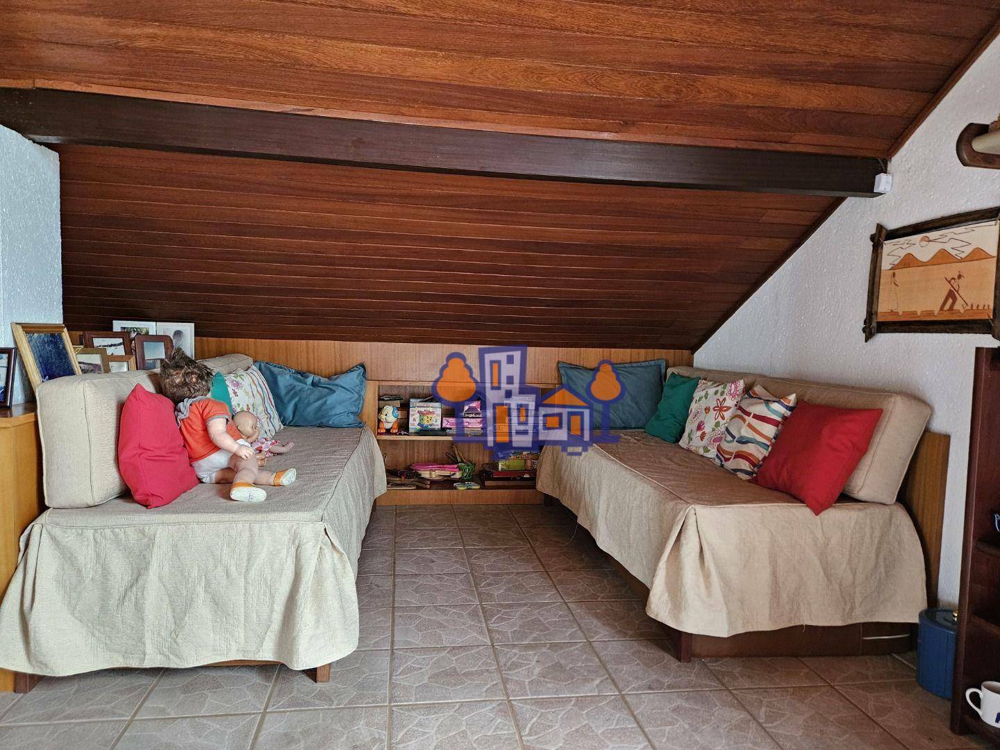 Casa à venda com 4 quartos, 300m² - Foto 36