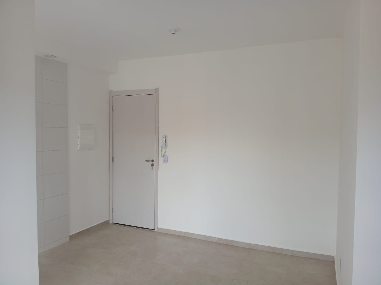 Apartamento para alugar com 2 quartos, 40m² - Foto 2