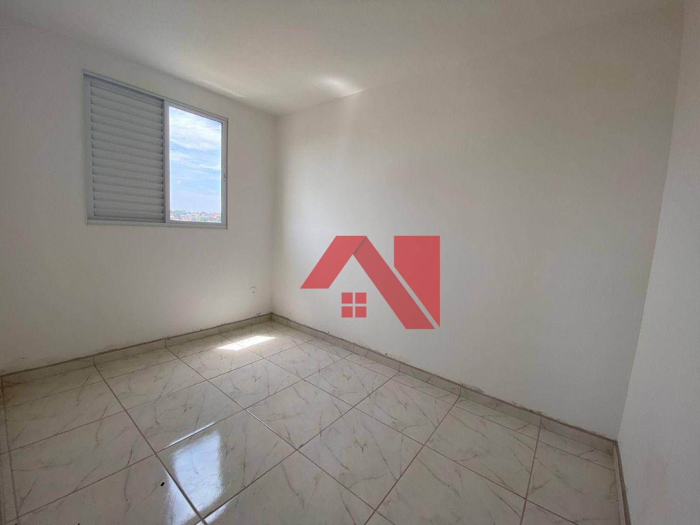 Apartamento à venda com 2 quartos, 45m² - Foto 4