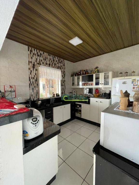 Casa à venda com 3 quartos, 140m² - Foto 8