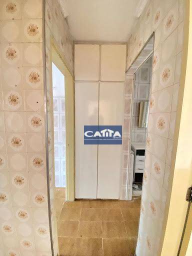 Apartamento para alugar com 2 quartos, 40m² - Foto 6