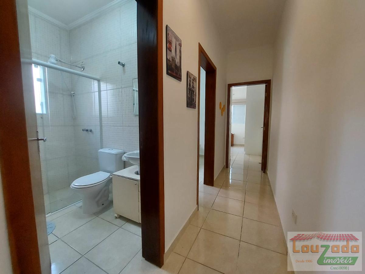 Casa à venda com 2 quartos, 150m² - Foto 10