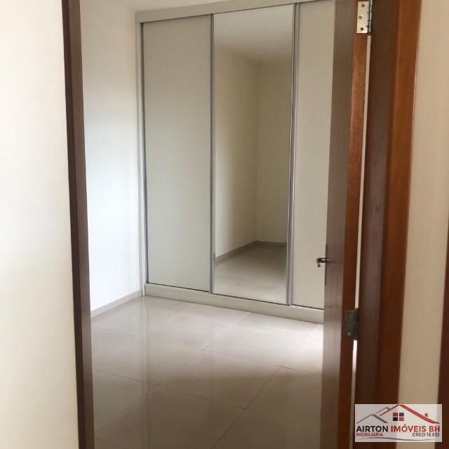 Apartamento à venda com 2 quartos, 60m² - Foto 20