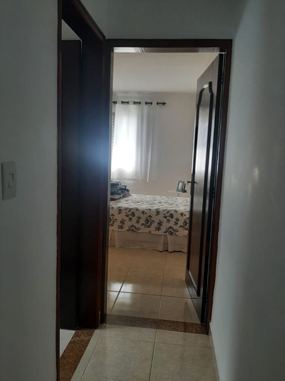 Sobrado à venda com 2 quartos, 146m² - Foto 13