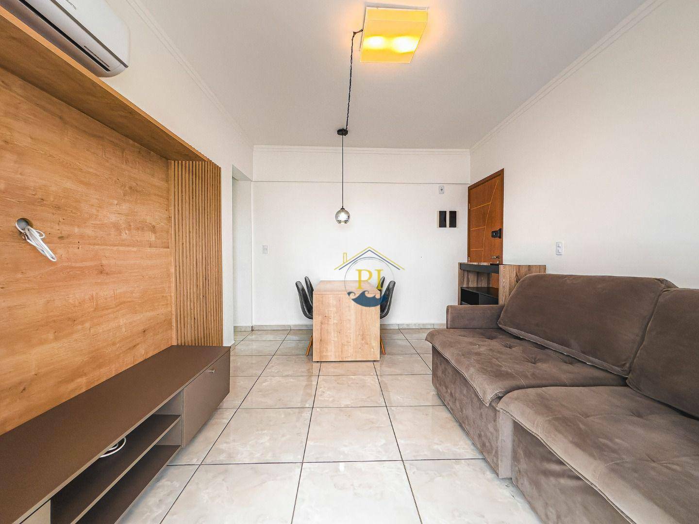 Apartamento à venda com 2 quartos, 75m² - Foto 4