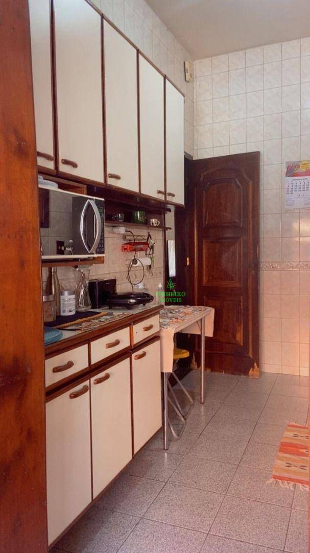 Casa à venda com 3 quartos, 230m² - Foto 32