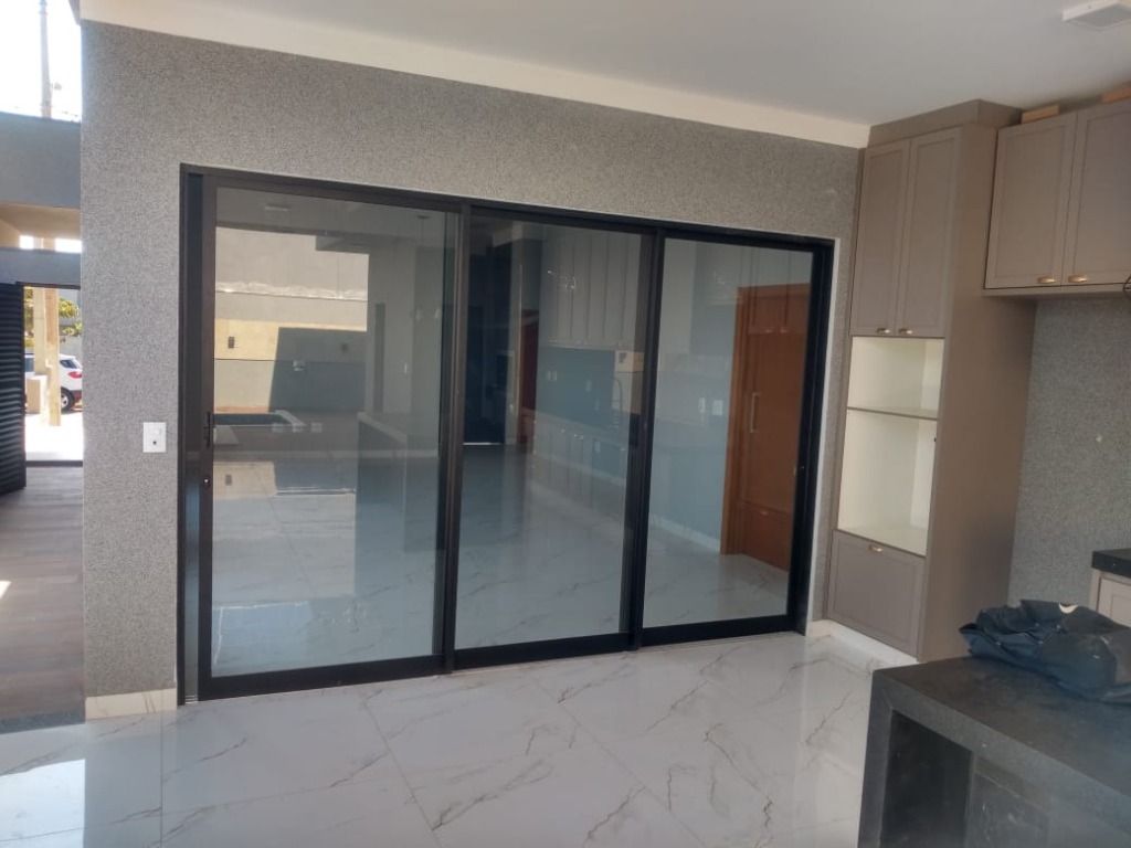 Casa de Condomínio à venda com 3 quartos, 219m² - Foto 17