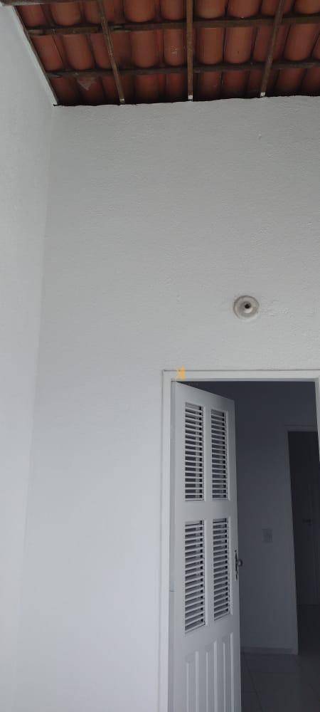 Casa à venda com 3 quartos, 88m² - Foto 12