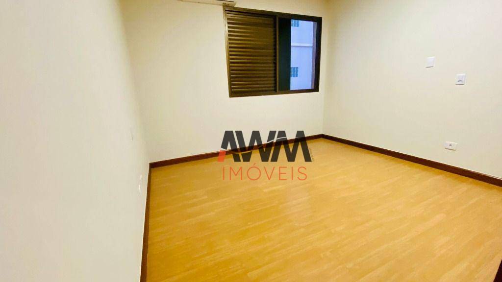 Apartamento à venda com 4 quartos, 272m² - Foto 35