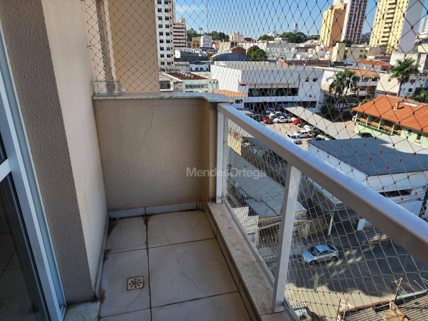 Apartamento para alugar com 3 quartos, 110m² - Foto 13