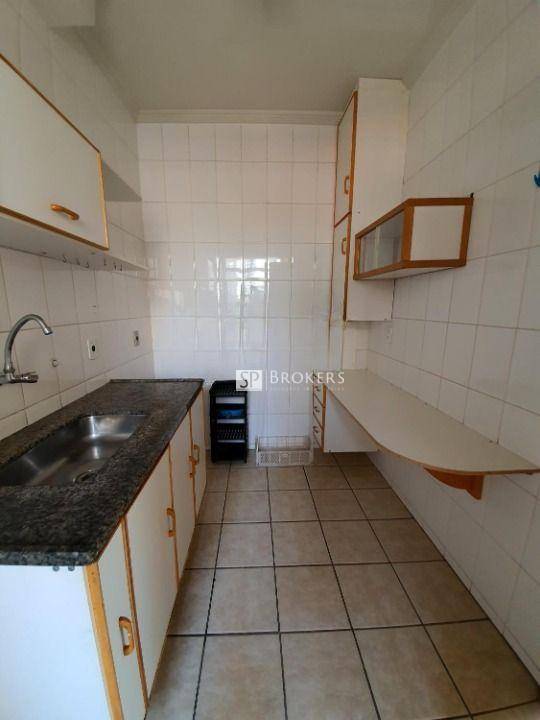 Apartamento para alugar com 3 quartos, 70m² - Foto 15