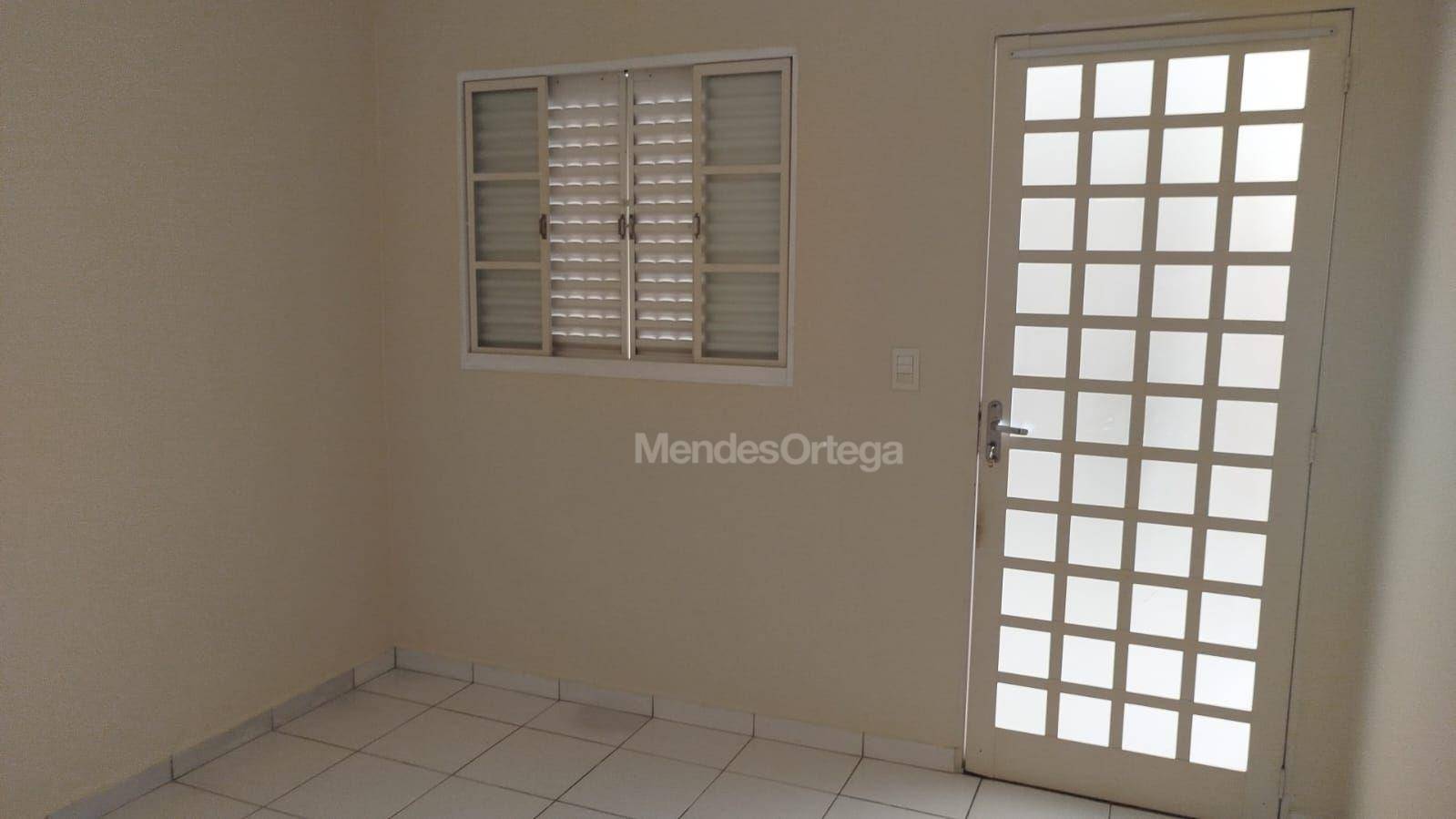 Casa para alugar com 3 quartos, 250m² - Foto 36