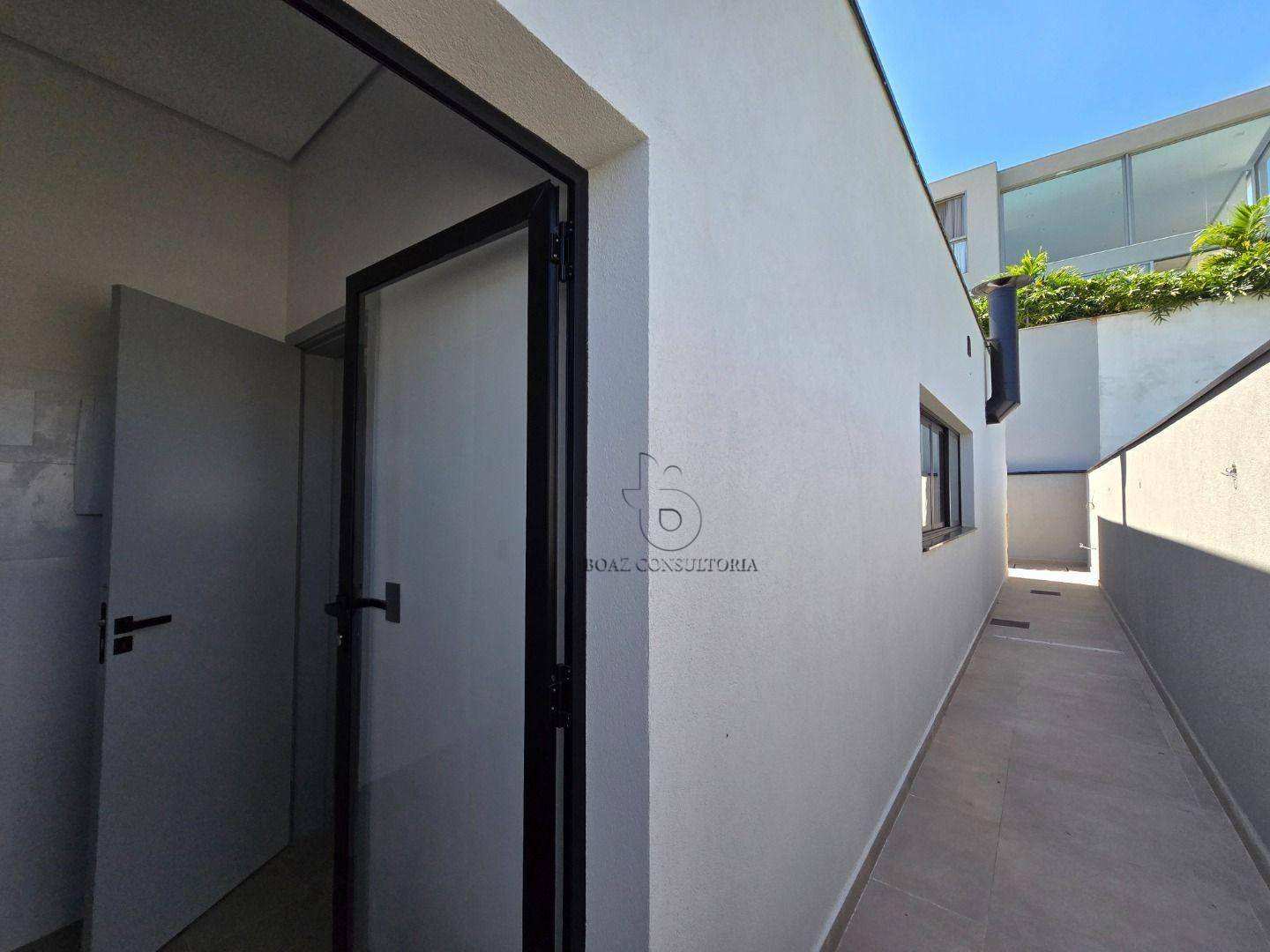 Sobrado à venda com 4 quartos, 398m² - Foto 19