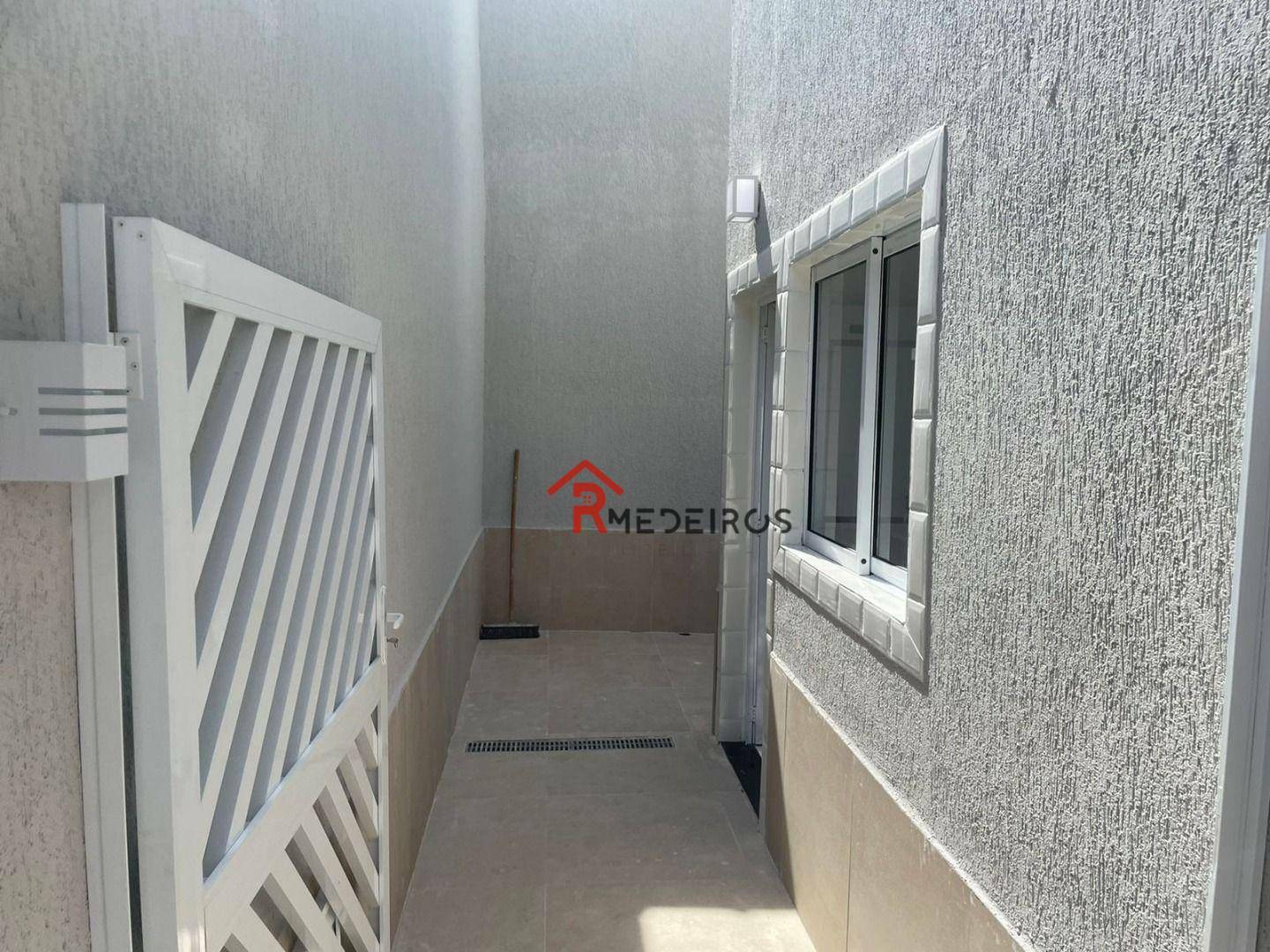 Casa à venda com 2 quartos, 80M2 - Foto 15