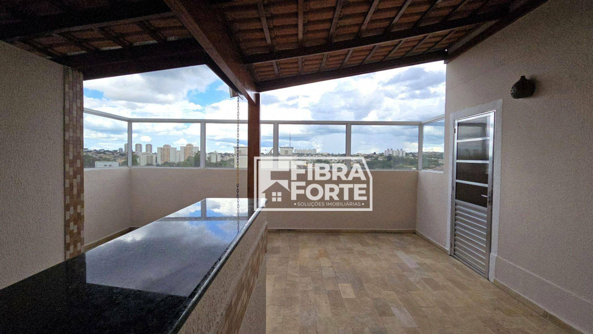 Apartamento para alugar com 3 quartos, 121m² - Foto 3