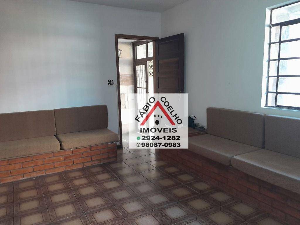 Sobrado à venda com 3 quartos, 136m² - Foto 1