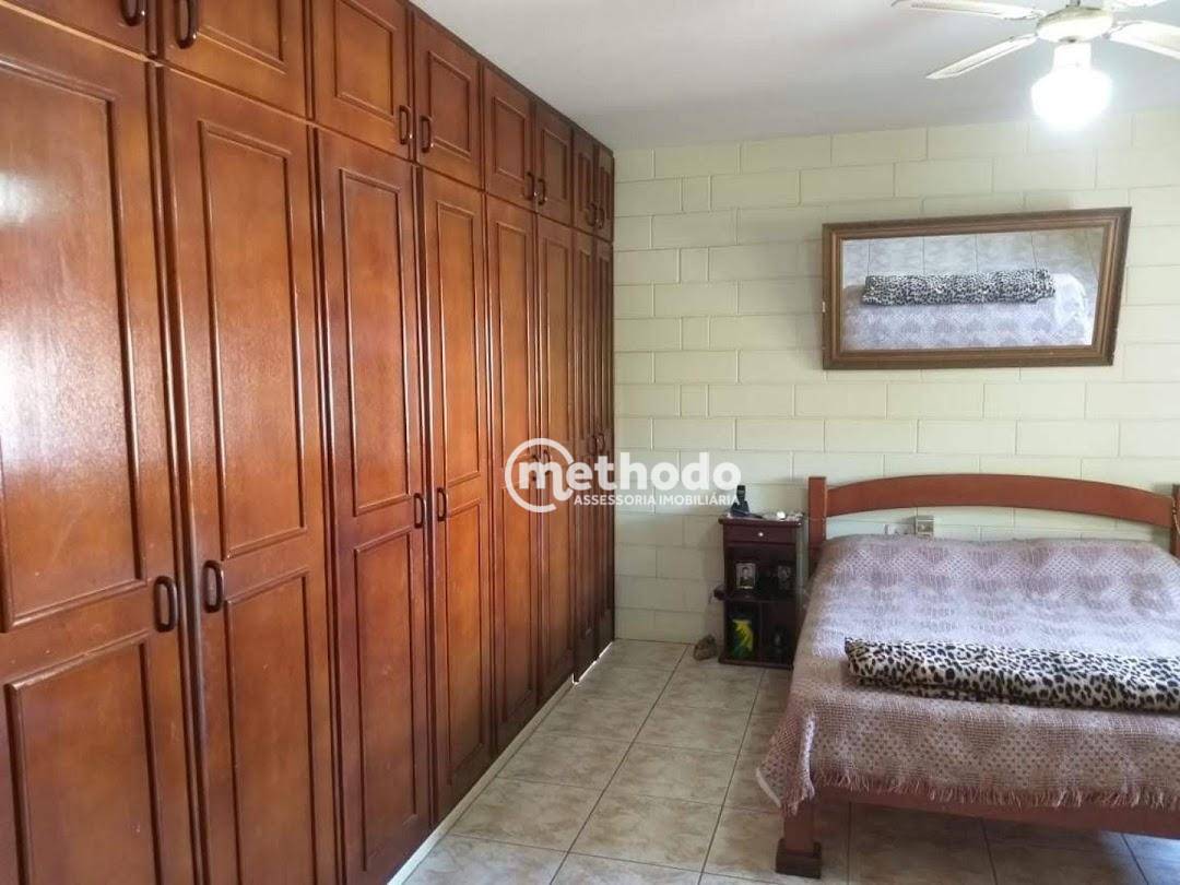 Casa à venda com 4 quartos, 293m² - Foto 16