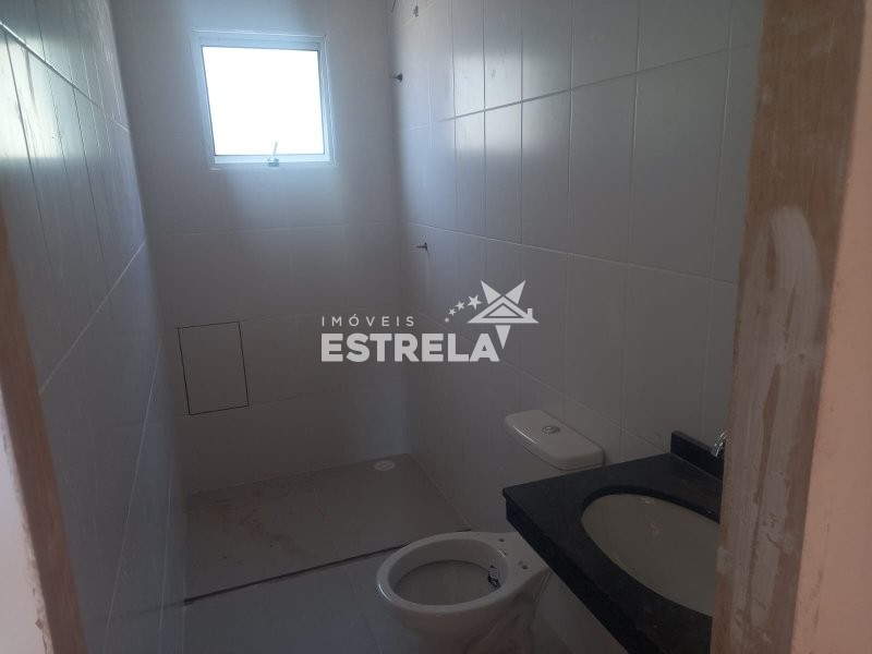 Casa à venda com 2 quartos, 50m² - Foto 8