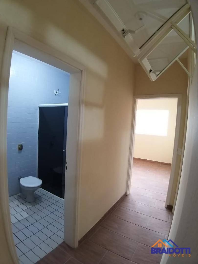 Chácara à venda com 3 quartos, 300m² - Foto 12