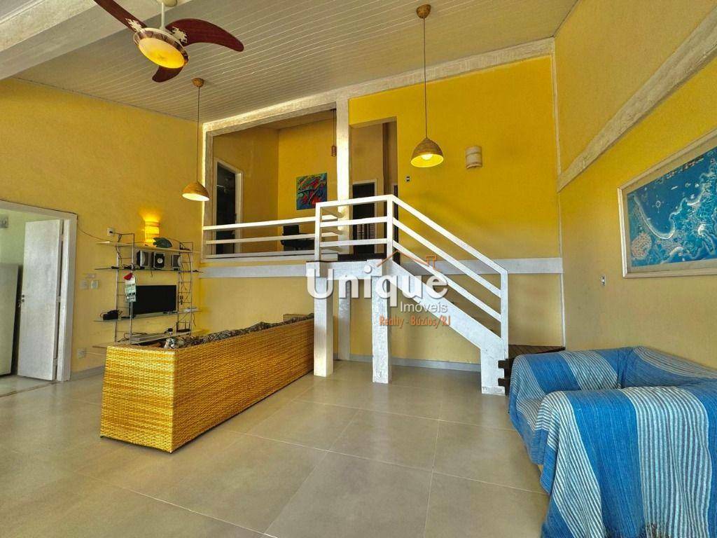Casa para alugar com 3 quartos, 350m² - Foto 13