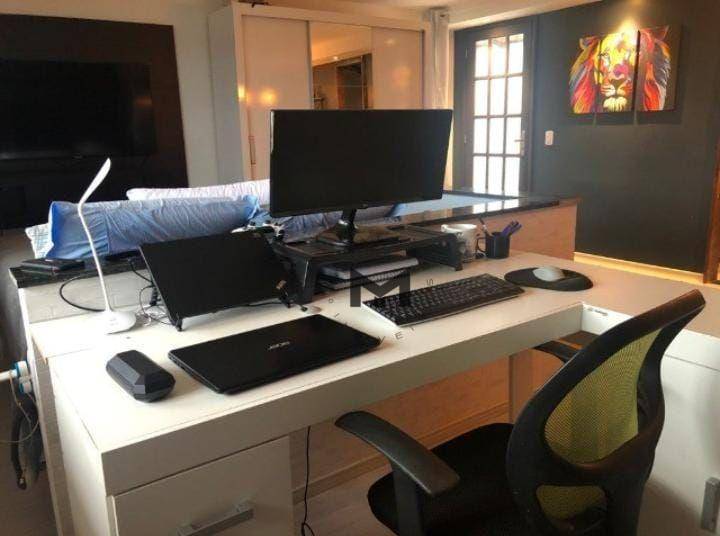 Casa à venda com 6 quartos, 400m² - Foto 12
