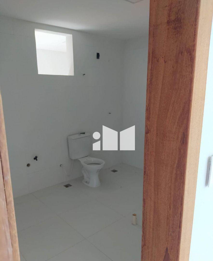 Casa à venda com 4 quartos, 680m² - Foto 12