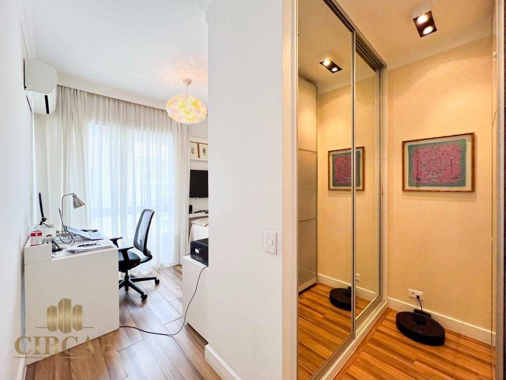 Apartamento à venda com 4 quartos, 181m² - Foto 13