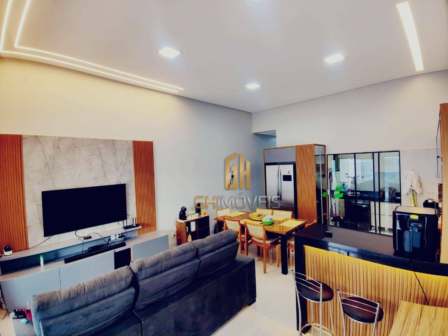 Casa à venda com 3 quartos, 134m² - Foto 3