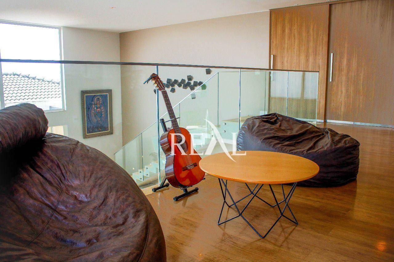 Casa à venda com 4 quartos, 730m² - Foto 14