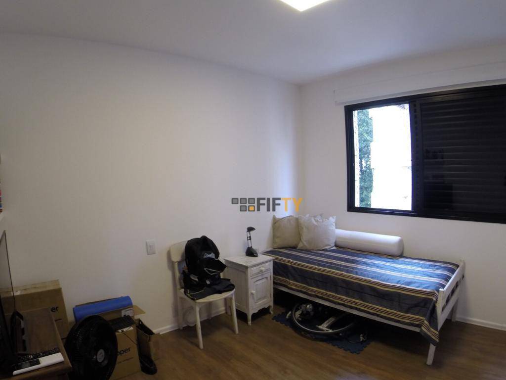 Apartamento à venda com 3 quartos, 116m² - Foto 10