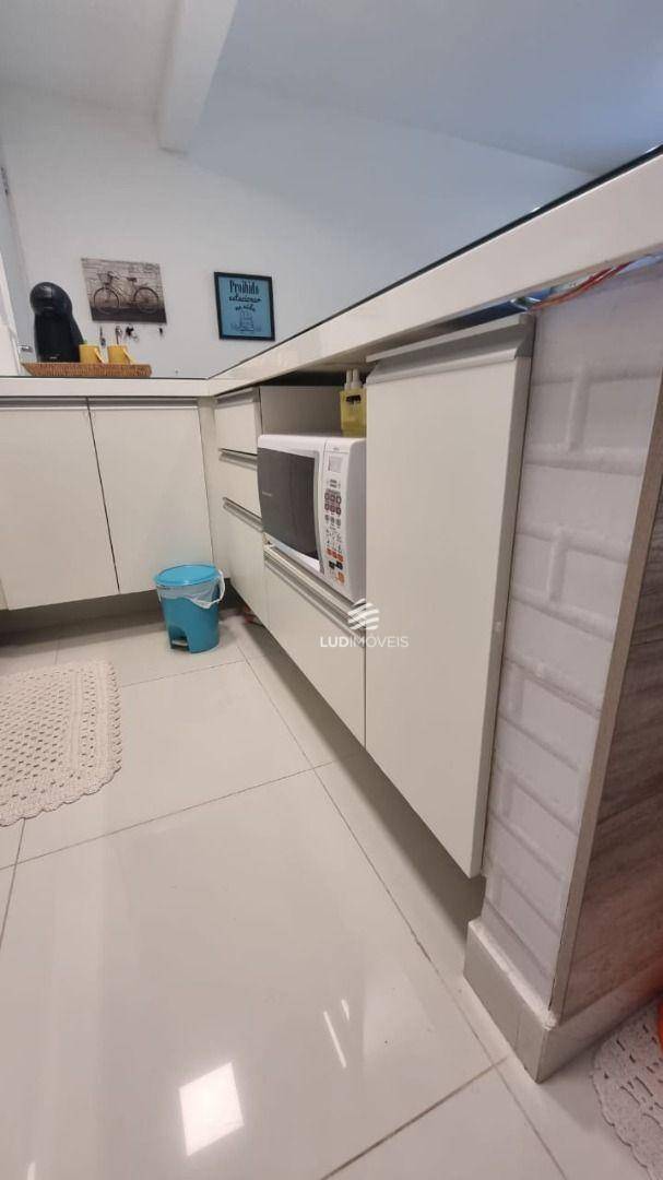 Apartamento à venda com 2 quartos, 56m² - Foto 24