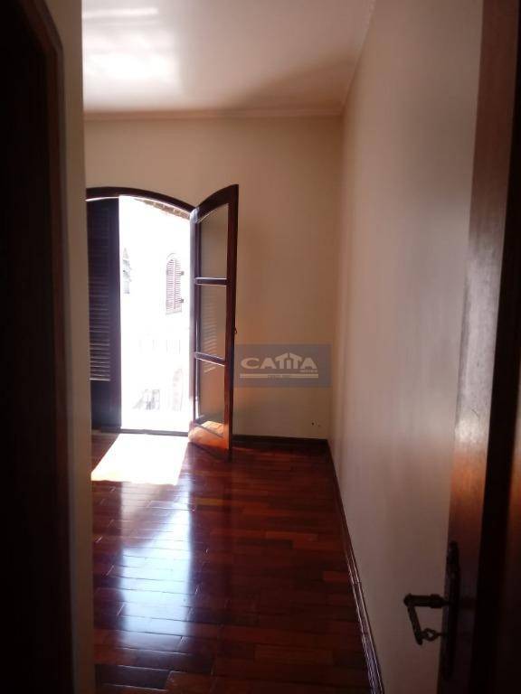 Sobrado para alugar com 4 quartos, 296m² - Foto 24