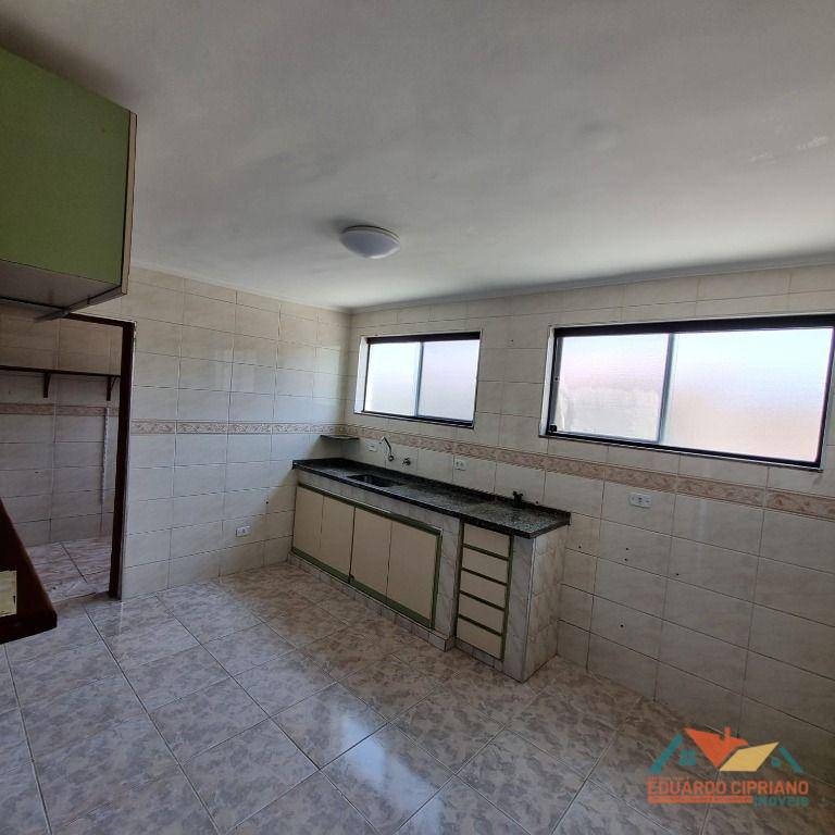 Apartamento para alugar com 3 quartos, 140m² - Foto 6